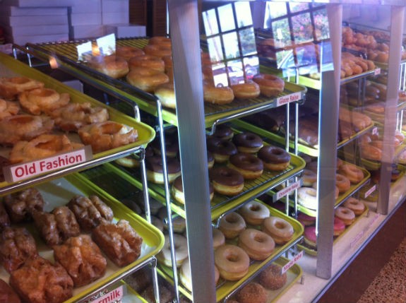 Baker's Dozen Donuts